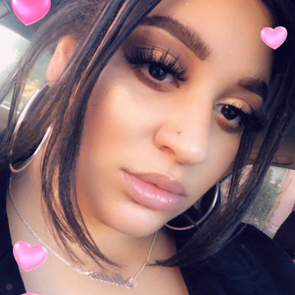 Meet your Posher, Erica - Picture 1 of 1